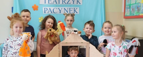 Jesteśmy aktorami – czyli teatrzyk pacynek w wykonaniu dzieci z oddziału przedszkolnego