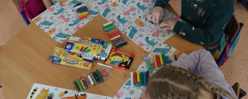  Mali artyści to my! – małe dzieła z plasteliny