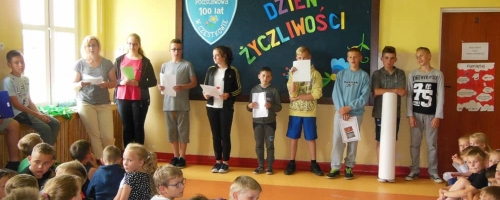 „Stop wulgaryzmom i przemocy”. 