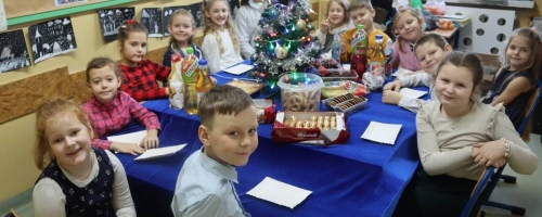  Jasełka i wspólne kolędowanie