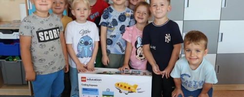  LEGO Education