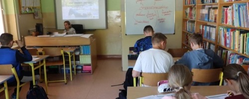 Udział w programie edukacyjnym „Zwolnij, zanim klikniesz