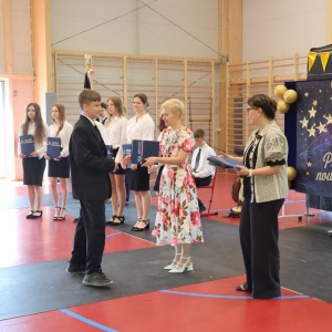 pokaż obrazek - Pożegnanie absolwentów