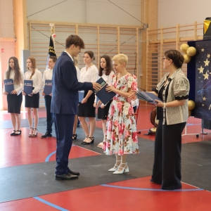 pokaż obrazek - Pożegnanie absolwentów