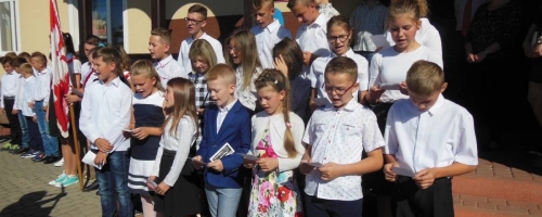 Uroczyście rozpoczęliśmy nowy rok szkolny - 2018/2019 :)