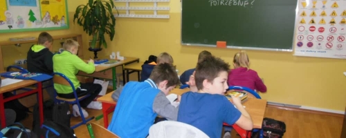 Lekcja SKO w klasie IV z udziałem przedstawiciela Banku PKO BP:)