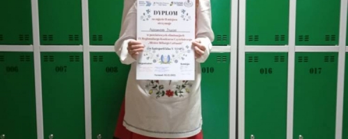 Aleksandra Żywicka zajęła II miejsce w powiatowych eliminacjach IX Regionalnego Konkursu Czytelniczego „Méster Bëlnégò Czëtaniô” 