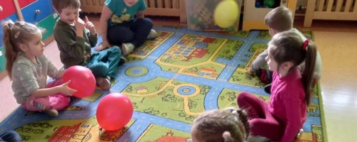  Balonowe szaleństwo w oddziale przedszkolnym