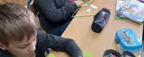 Utrwalamy znajomość numerów alarmowych