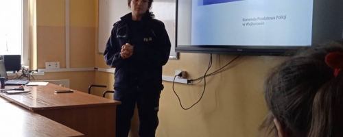 Spotkanie profilaktyczno-edukacyjne z policjantką z Komendy Powiatowej Policji w Wejherowie 