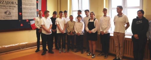 Szkolne obchody Święta Narodowego Trzeciego Maja