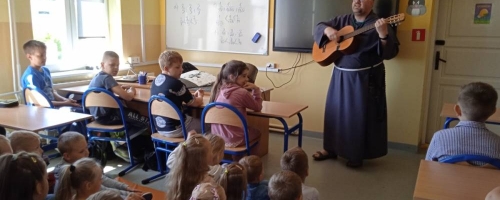 Misje parafialne