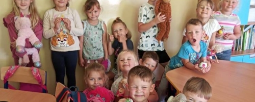 Piątek – dzień z zabawką w oddziale przedszkolnym