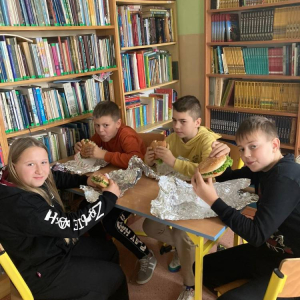 pokaż obrazek - Przekąski w klasie V