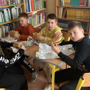 pokaż obrazek - Przekąski w klasie V