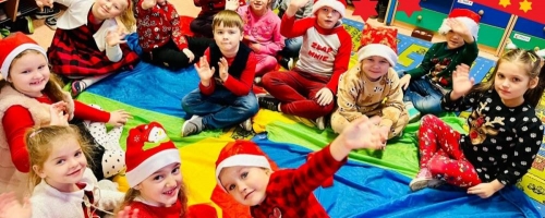  Oczekiwanie na Świętego Mikołaja w oddziale przedszkolnym